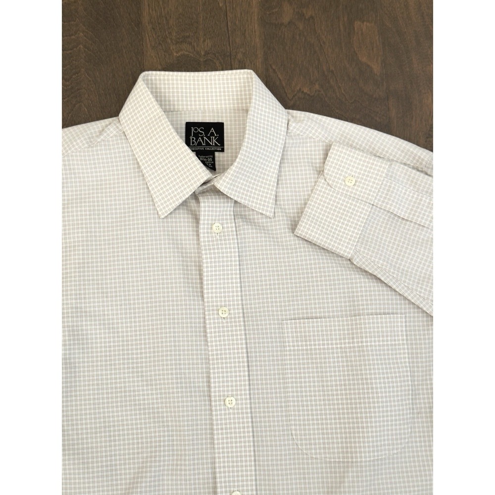 Jos A Bank Mens Tailored Fit Button Down Long Sleeve Plaid Dress Shirt Size 15.5